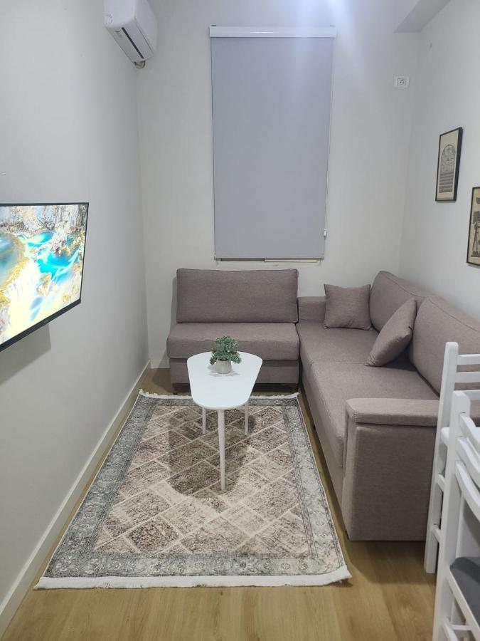 Home Inn Apartaments 地拉那 外观 照片